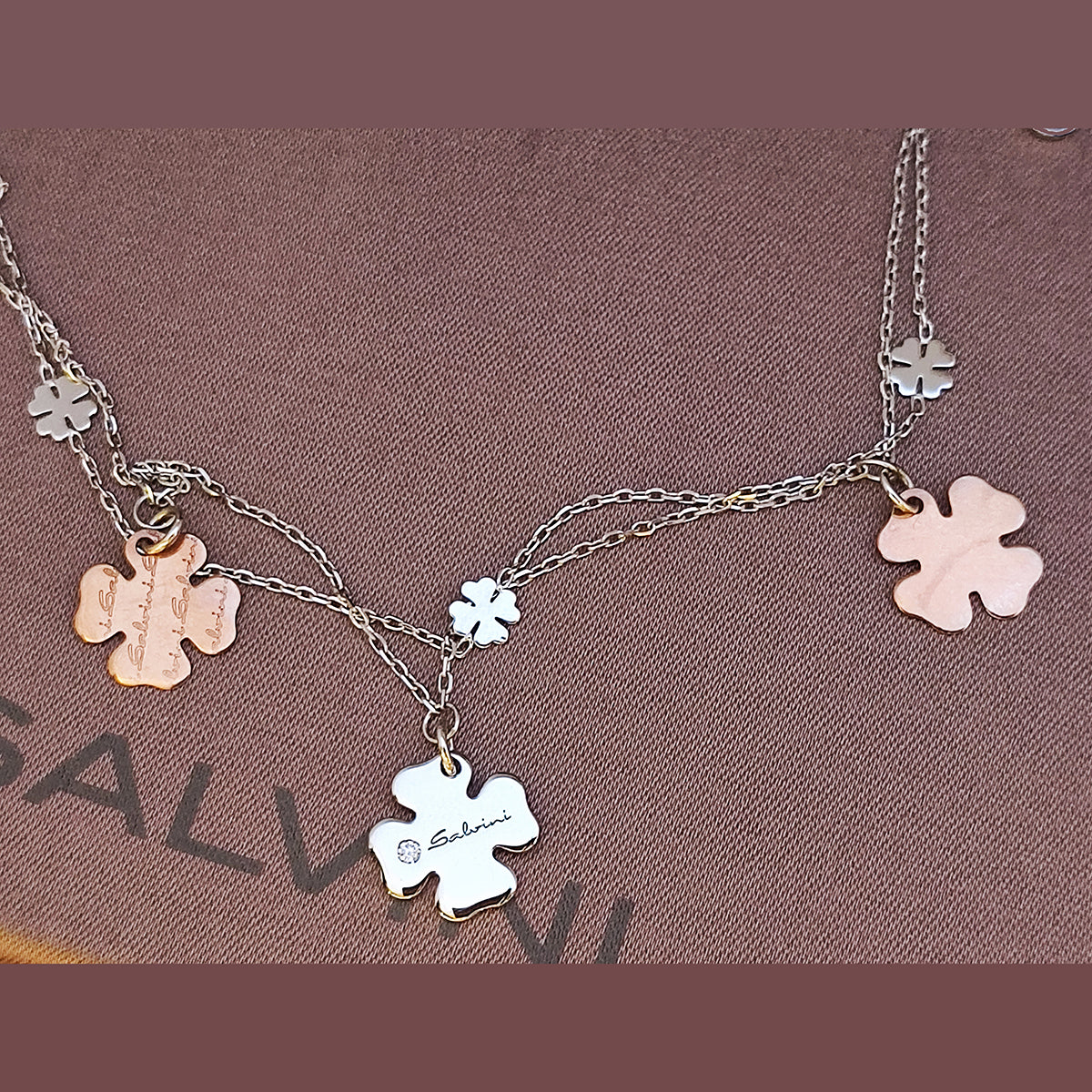 Ciondolo Quadrifoglio Dodo - Simbolo di Fortuna in Argento Ciondolo Quadrifoglio Dodo - Simbolo di Fortuna in Argento