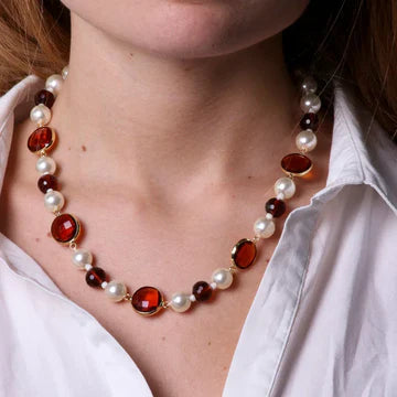 AMOVENEZIA Collana in Metallo con perle e cristalli marroni