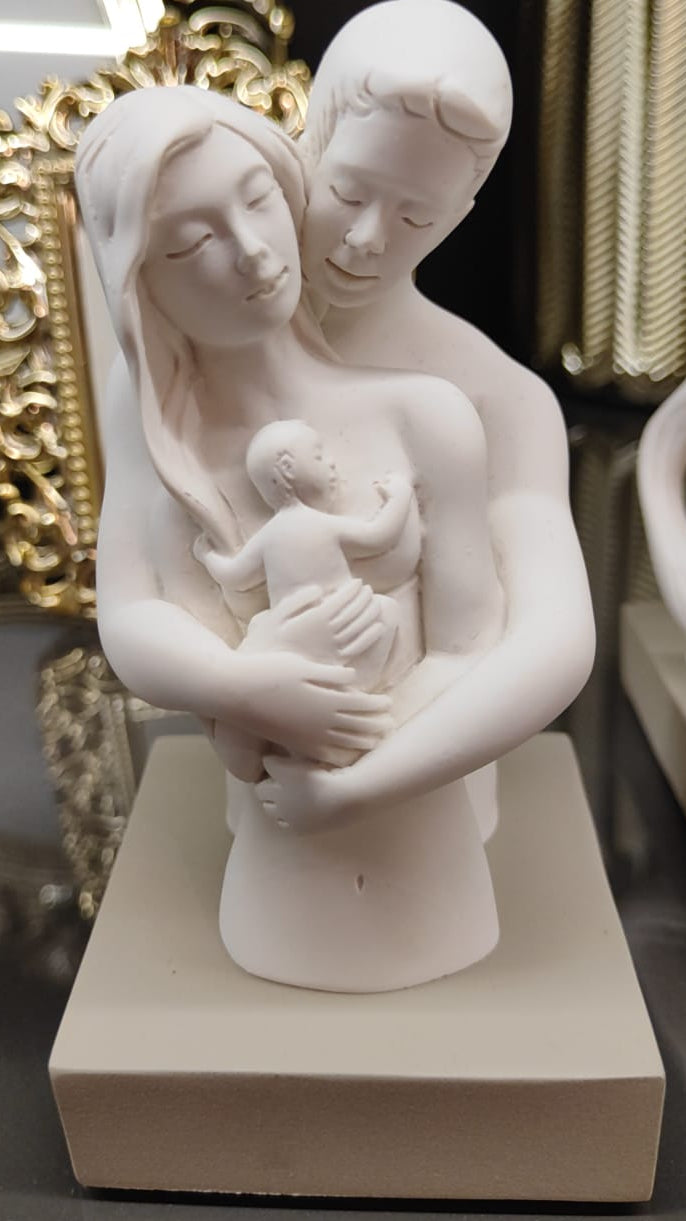 Scultura “Famiglia Abbraccio” – Amore e Tenerezza in Ceramica BONGELLI PREZIOSI