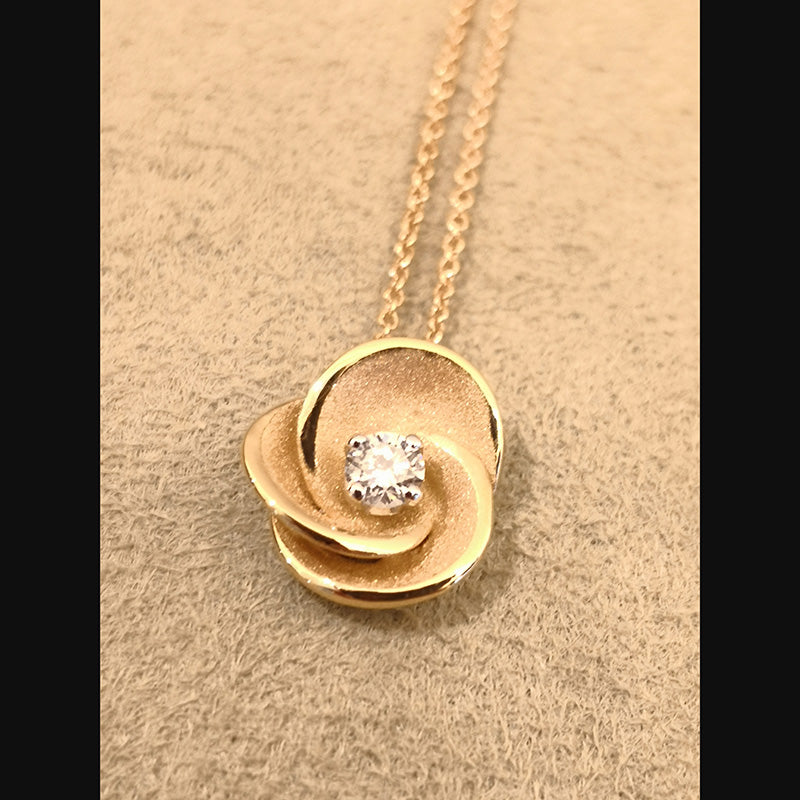 Collana ANNAMARIA CAMMILLI Desert Rose Orange Apricot 18Kt e Pendente