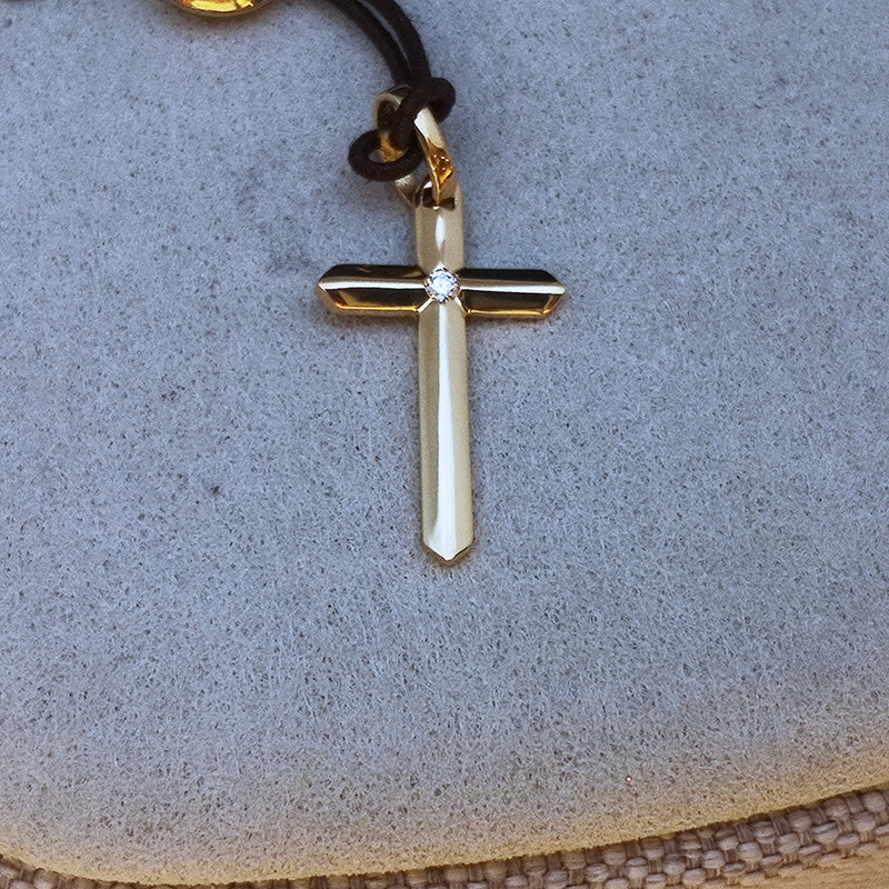 Pendente a Croce CHIMENTO IMMAGINI SACRE in Oro Giallo e Diamante