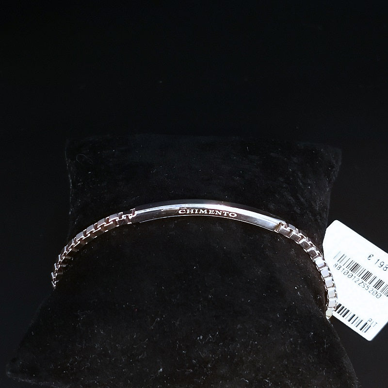 Bracciale CHIMENTO in Argento 925 con piastra squadrata con logo inciso sul lato e zaffiro Blu