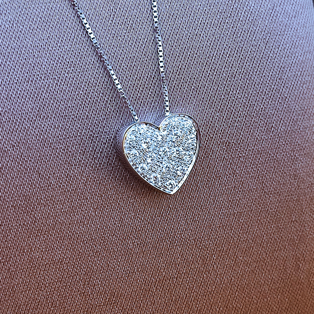 Collana Donna SALVINI I Segni pendente Cuore Medio in Oro Bianco 18k e Diamanti