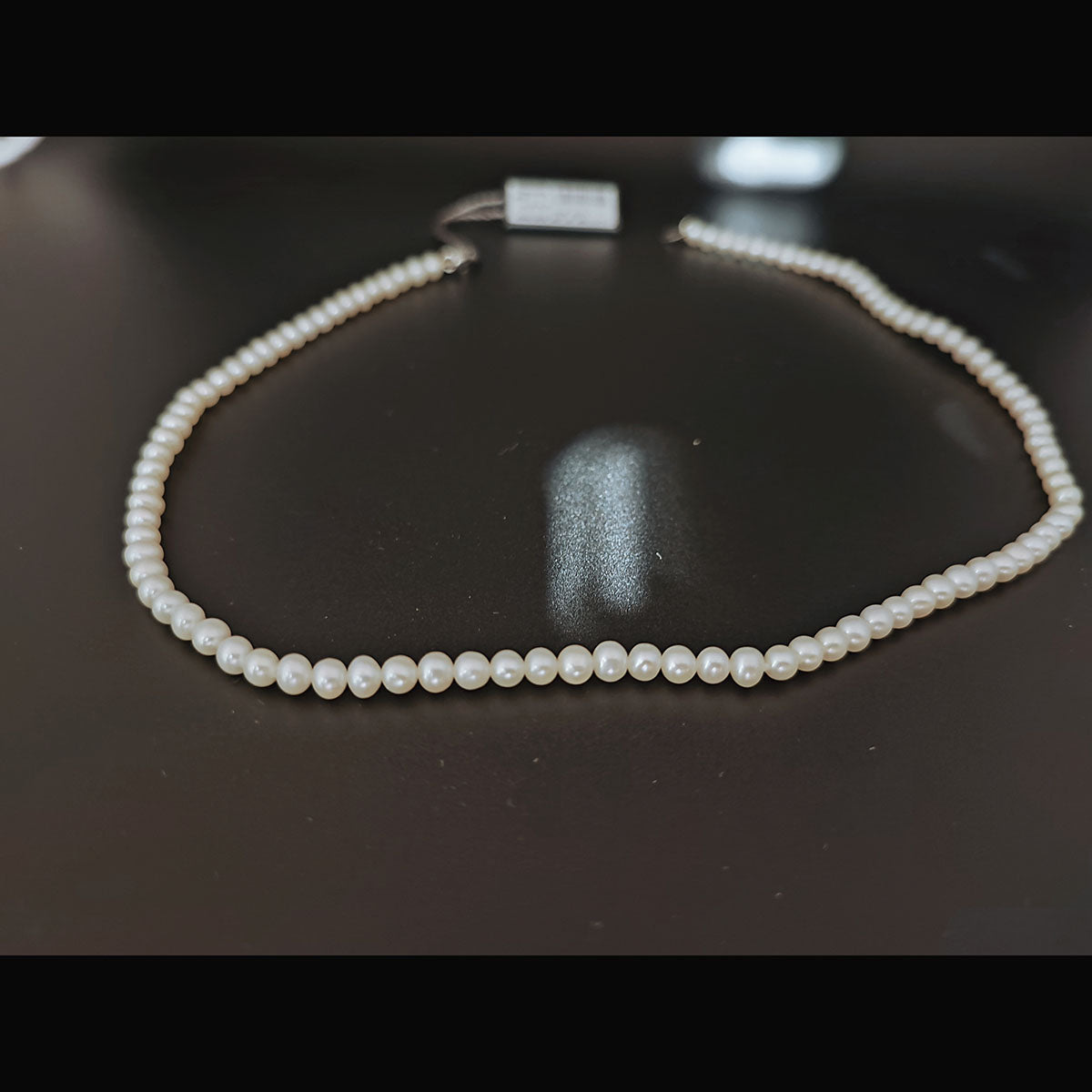 Girocollo Donna SALVINI Java in Oro Bianco e Perle 4-4.5mm