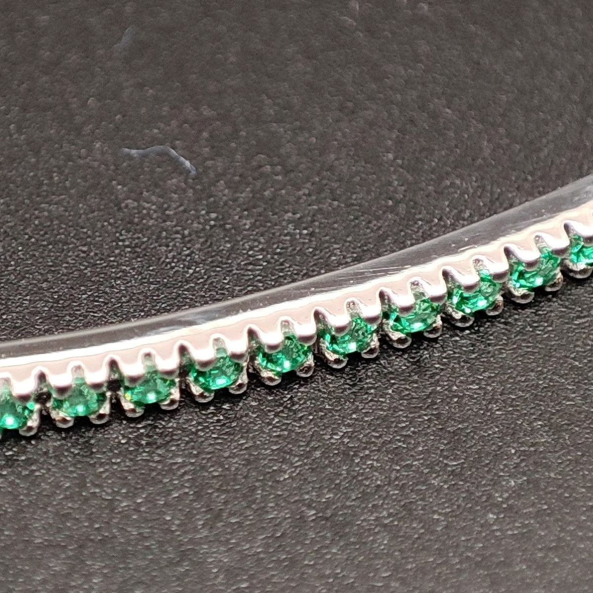 Bracciale PADDLE Backspin DonnaOro in Oro bianco 18kt con Smeraldi