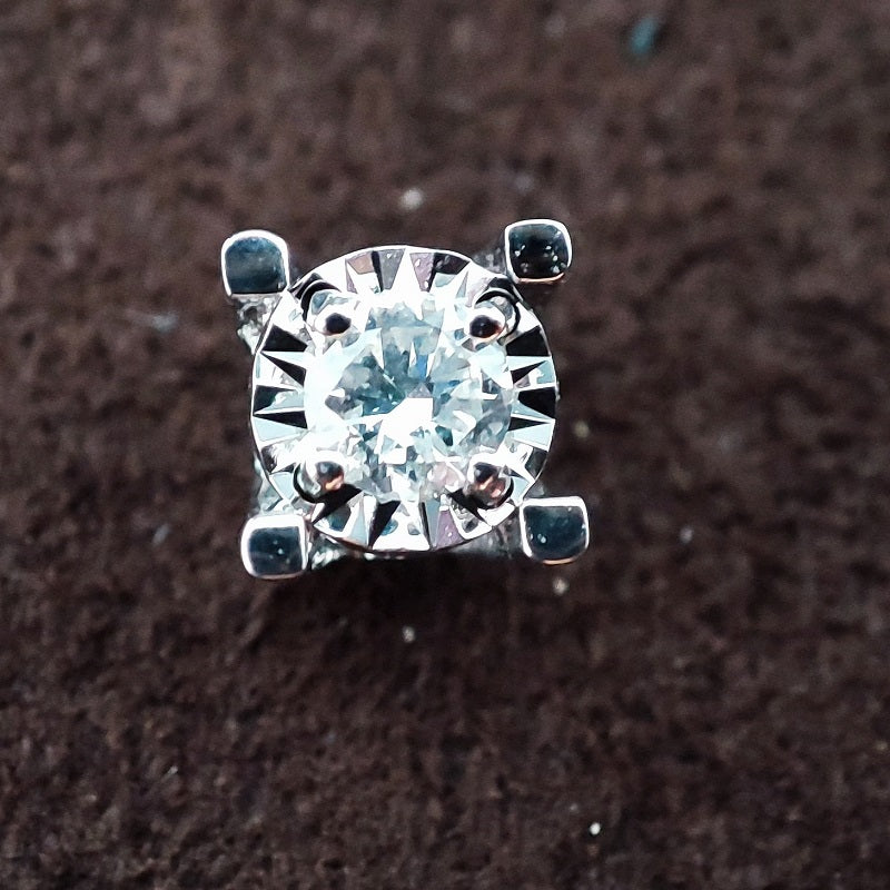 Orecchini DonnaOro ETERNA Punti luce in Oro Bianco 18kt e Diamanti 0.14ct