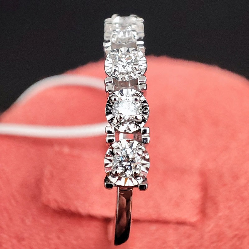 Anello DonnaOro ETERNA in Oro Bianco 18kt con veretta di Diamanti