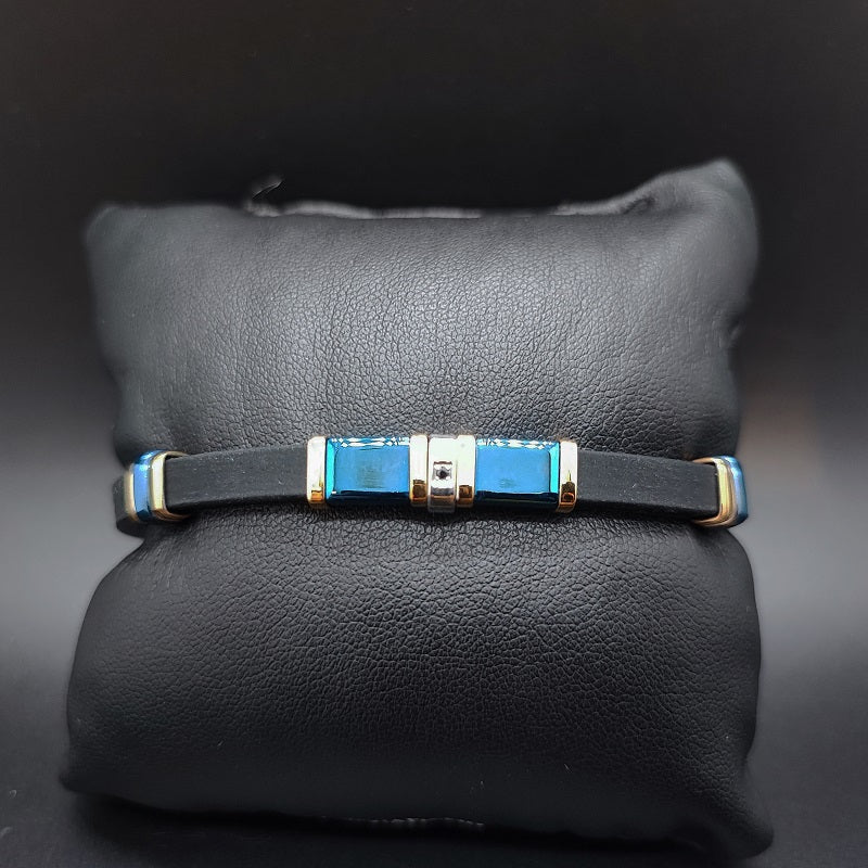 Bracciale Uomo BOCCADAMO MAN in caucciù nero e PVD blu e dorato con zircone