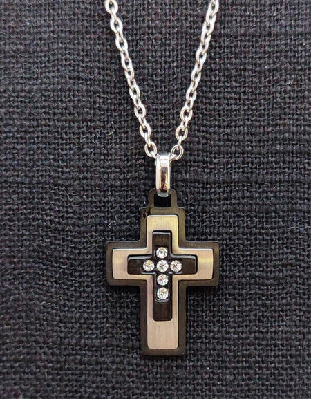 Collana Uomo BOCCADAMO MAN in acciaio con crocifisso in PVD nero e zirconi